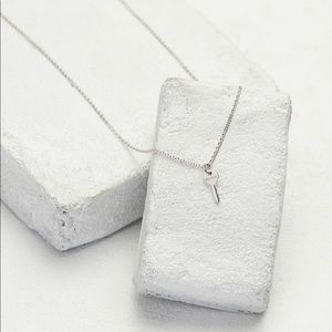 The giving keys “believe” necklace